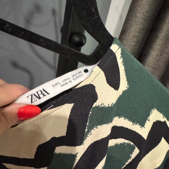 Zara the Frida dress..gorgeous Green and Cream long sleeve Dress..brand new - Picture 3 of 6